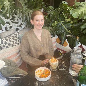 Meet your Posher, Elizabeth